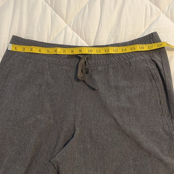 Lee Active Performance short, size 16 - Picture 3 of 9